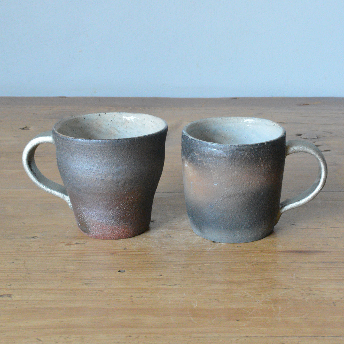 鈴木隆 mug 炭化錫彩