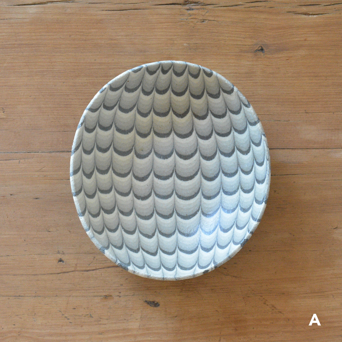 irodori窯 / たまご中鉢