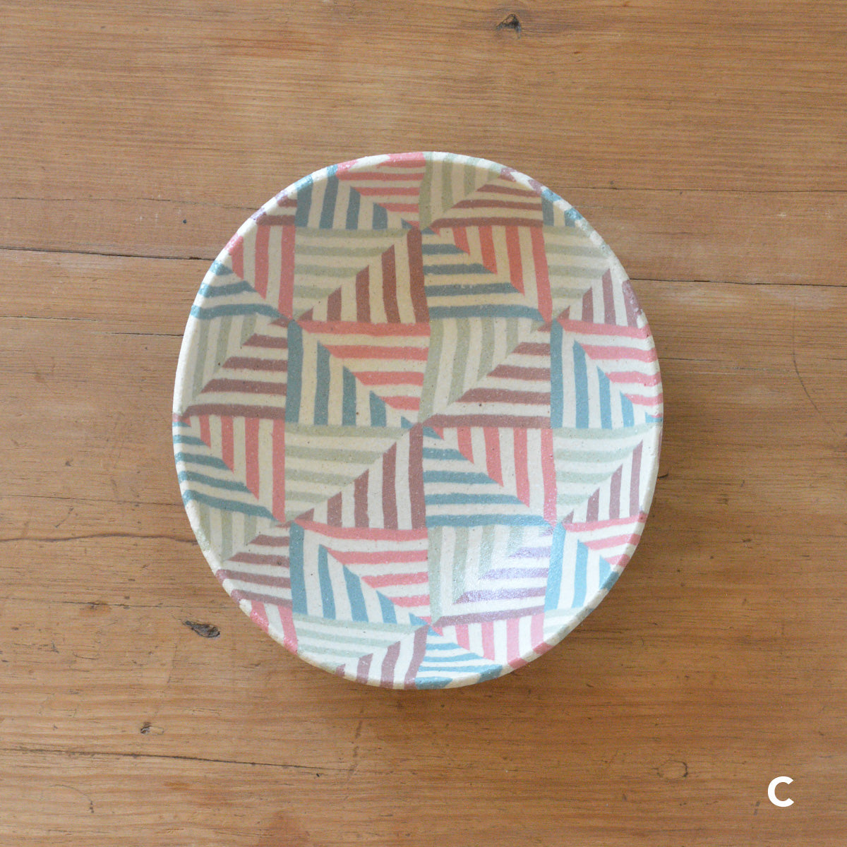 irodori窯 / たまご中鉢