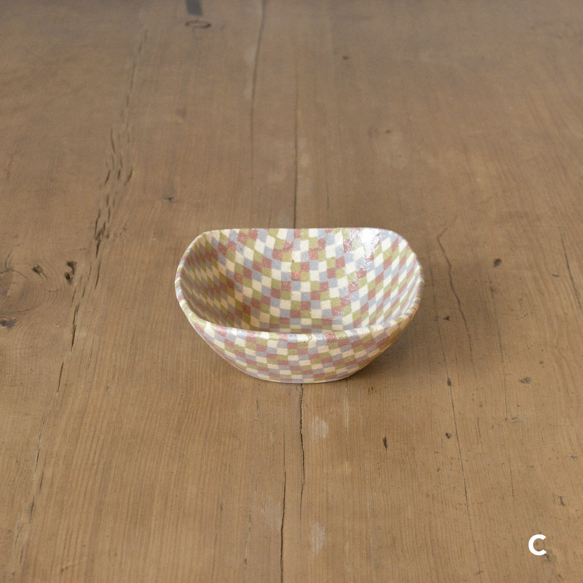 irodori窯 / 角小鉢