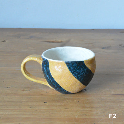 鈴木隆 mug (t7-B)