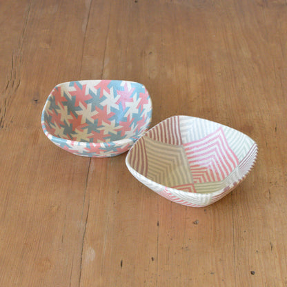 irodori窯 / 角小鉢