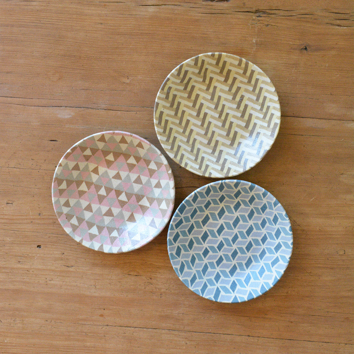 irodori窯 / 丸取皿