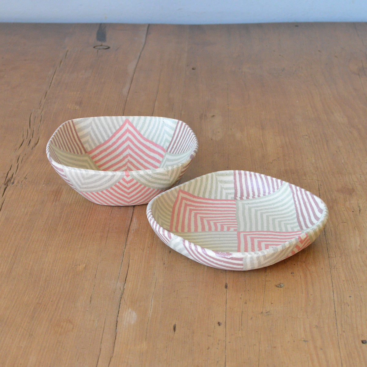 irodori窯 / 角小鉢